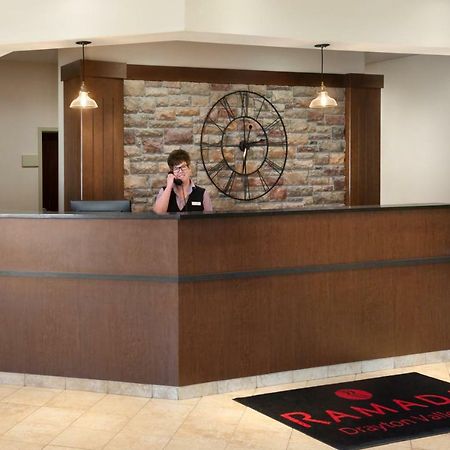 Ramada By Wyndham Drayton Valley Dış mekan fotoğraf