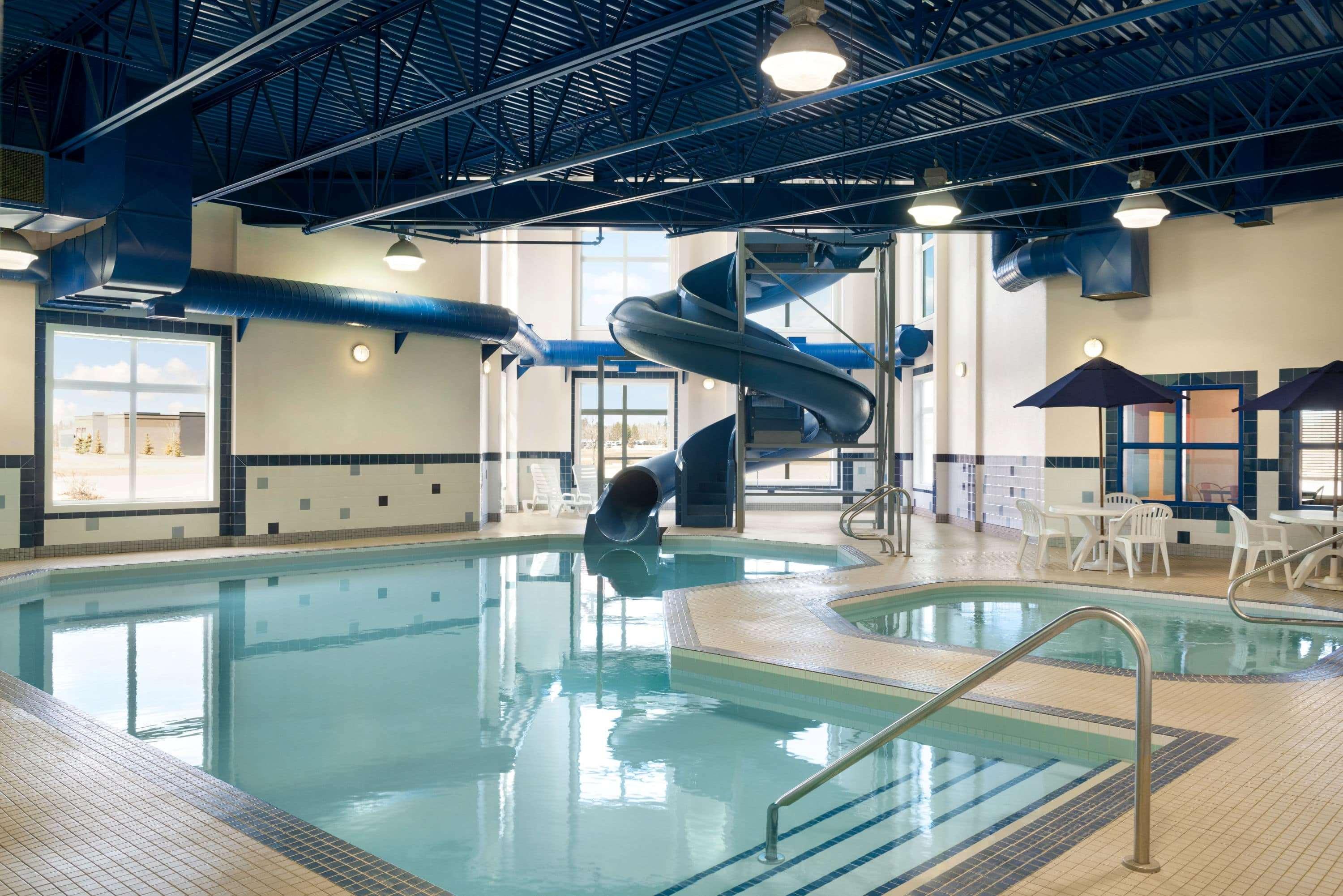 Ramada By Wyndham Drayton Valley Dış mekan fotoğraf